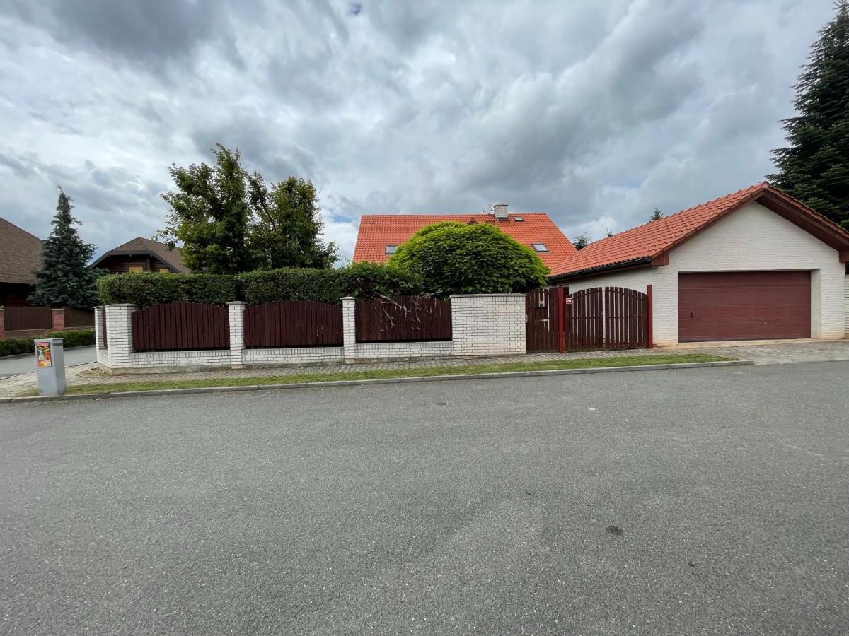 Vila Berlin Прага Екстериор снимка